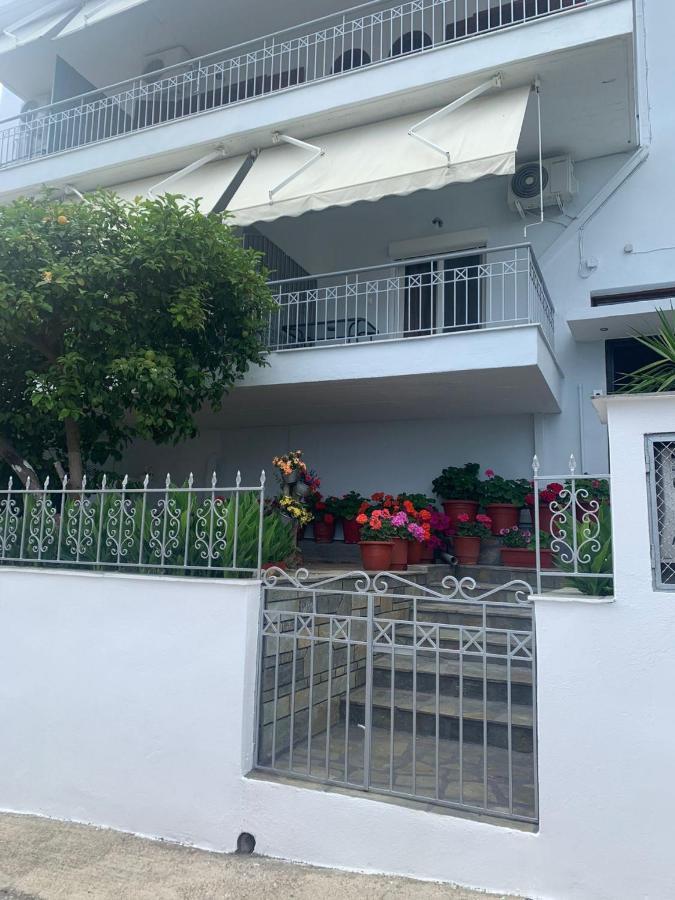 Hotel Anna House 1 Sarti Exterior foto